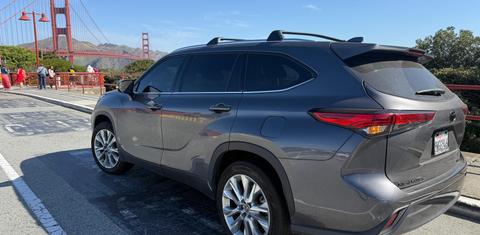 Toyota Highlander Hybrid 2023