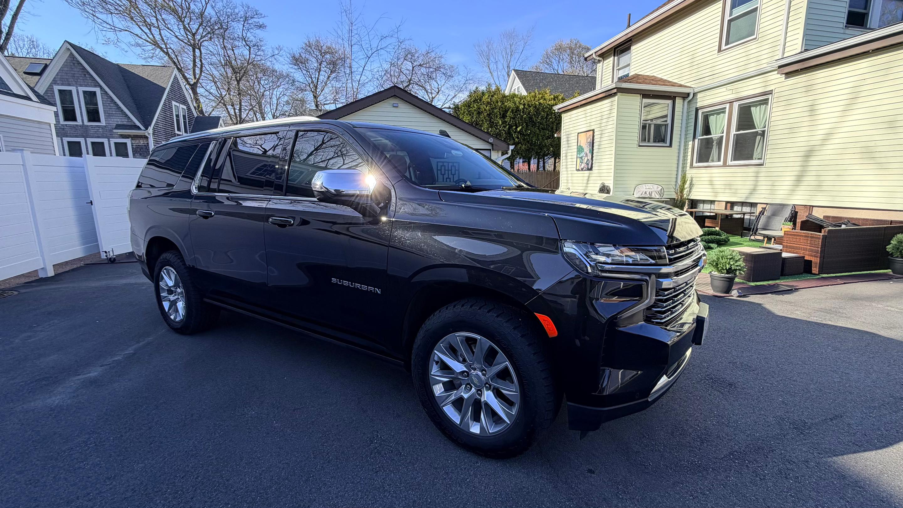 Chevrolet Suburban 2023 in 