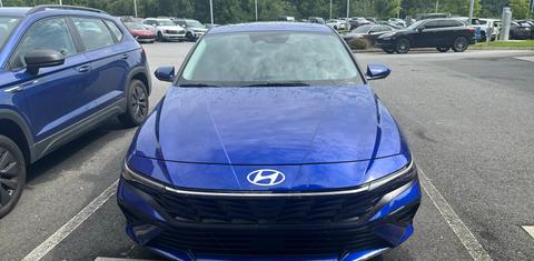 Hyundai Elantra 2025