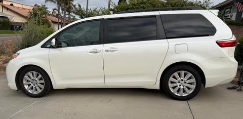 Toyota Sienna 2015
