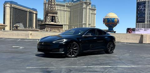 Tesla Model S 2020