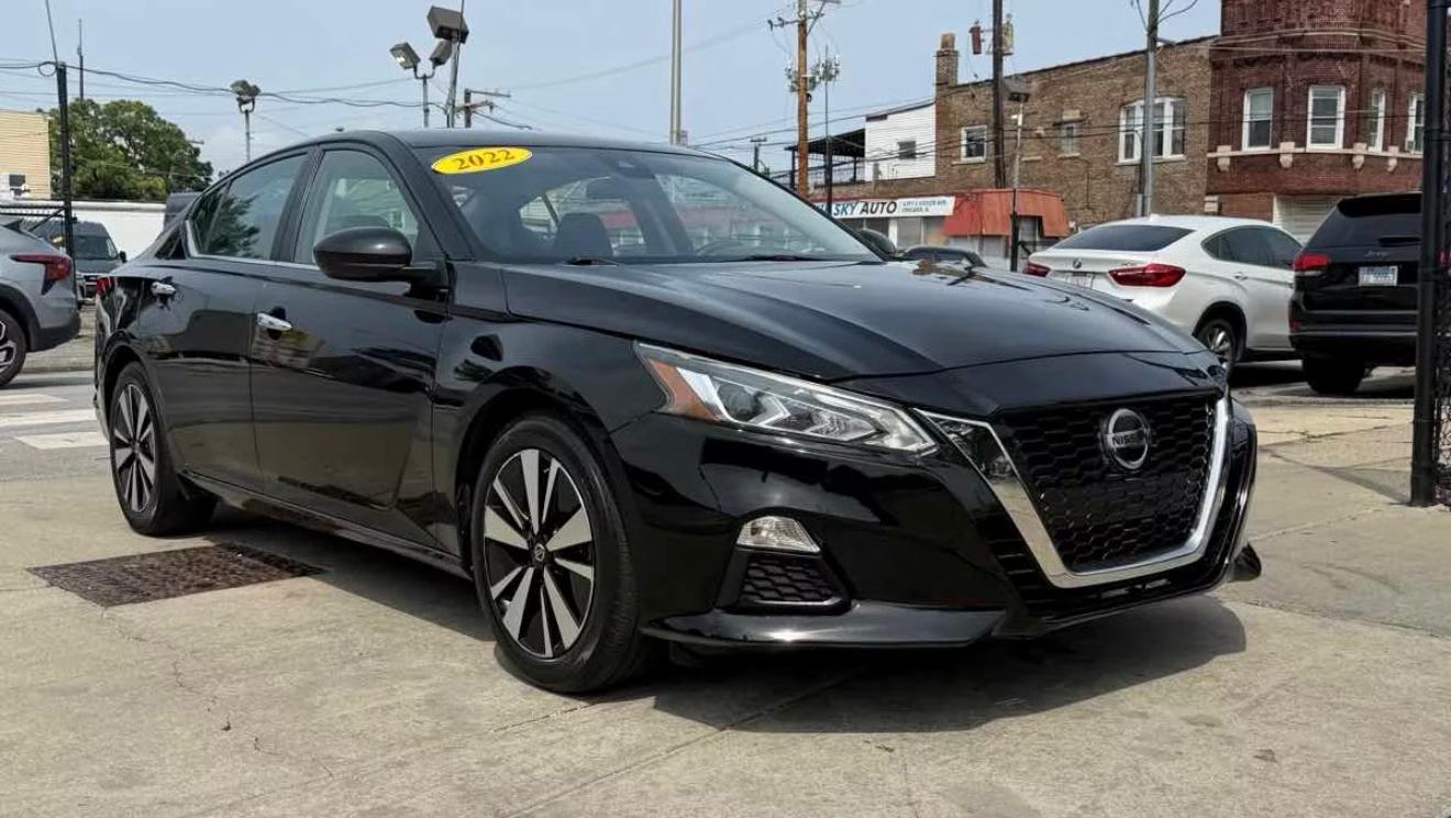 Nissan Altima 2022 in Lockport, IL