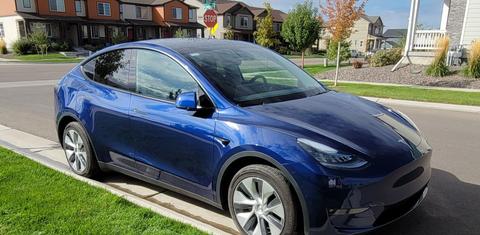 Tesla Model Y 2022