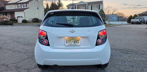 Chevrolet Sonic 2015