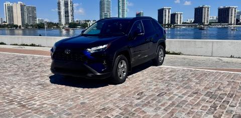 Toyota RAV4 2025