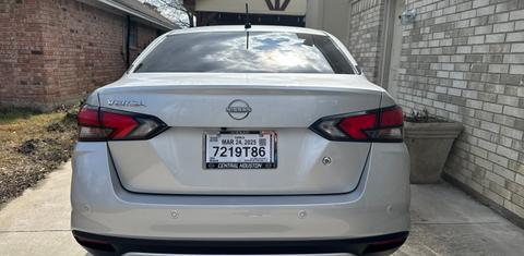 Nissan Versa 2024