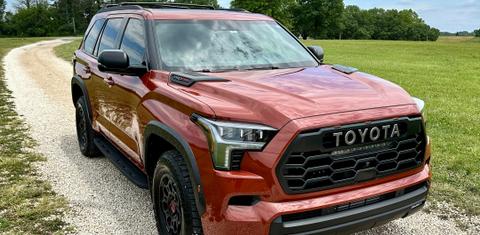 Toyota Sequoia 2024