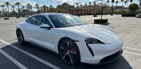 Porsche Taycan 2021