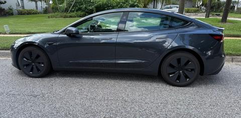 Tesla Model 3 2025