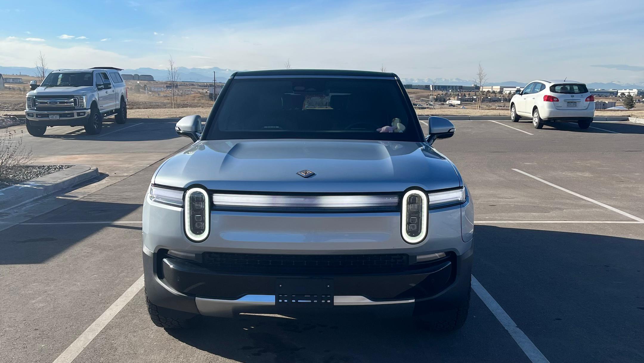 Rivian R1S 2026 in Parker, CO