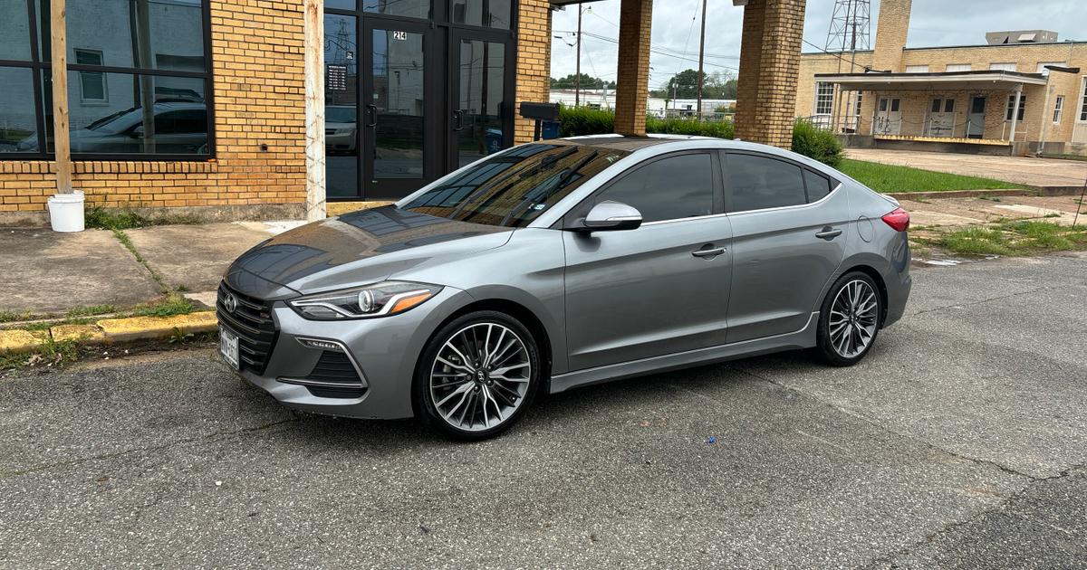 Hyundai Elantra 2018 rental in Longview, TX by Ramse M. Turo