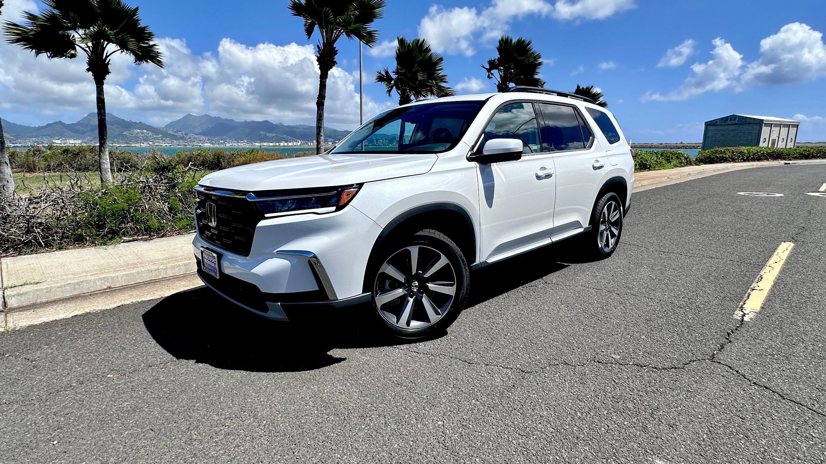 Honda Pilot 2024 in Honolulu, HI