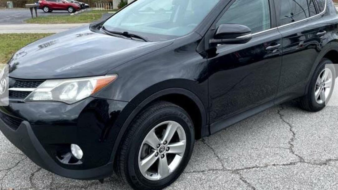Toyota RAV4 2015 in Macomb, MI