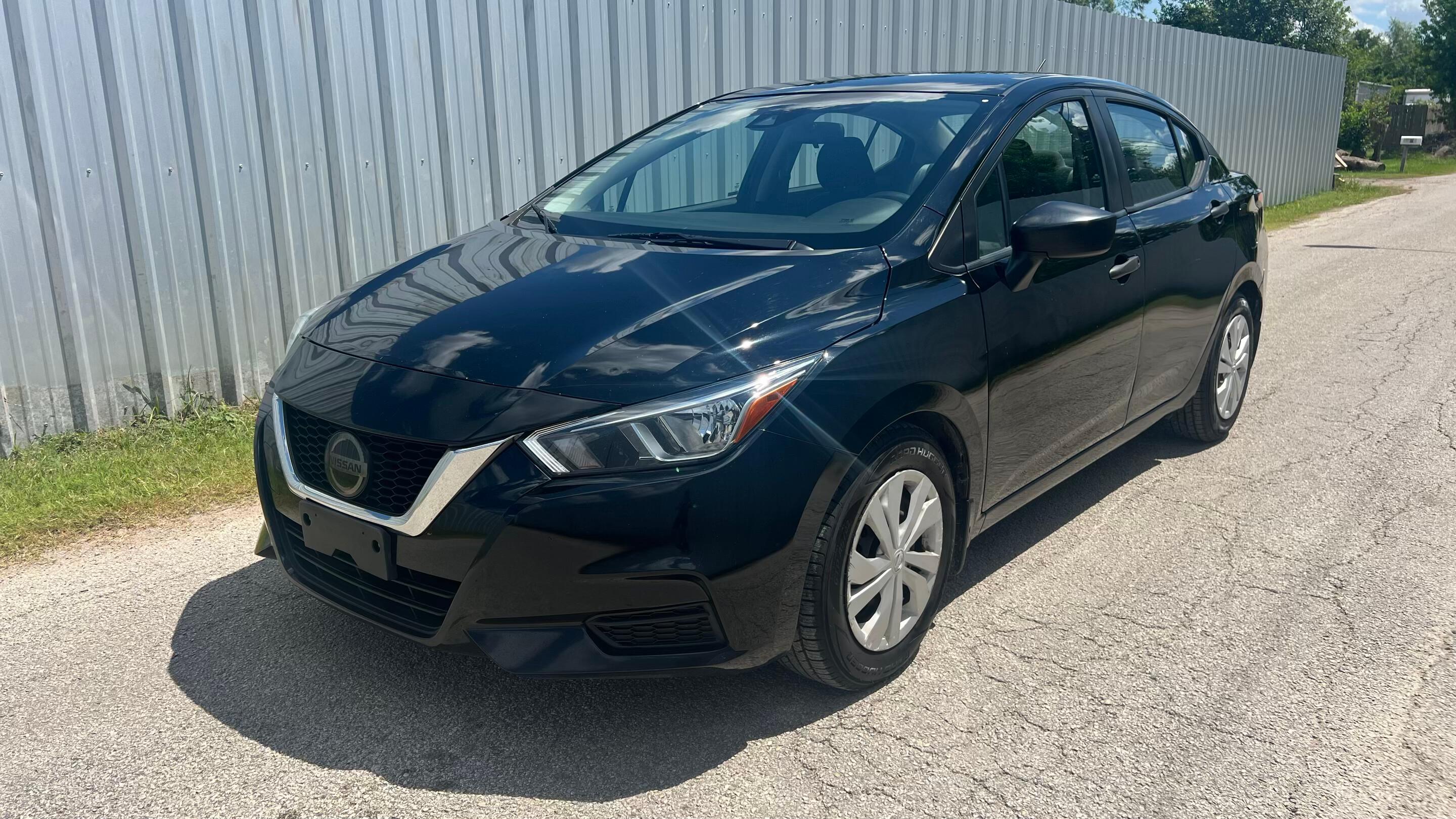 Nissan Versa 2020 in 