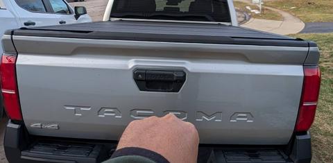 Toyota Tacoma 2024