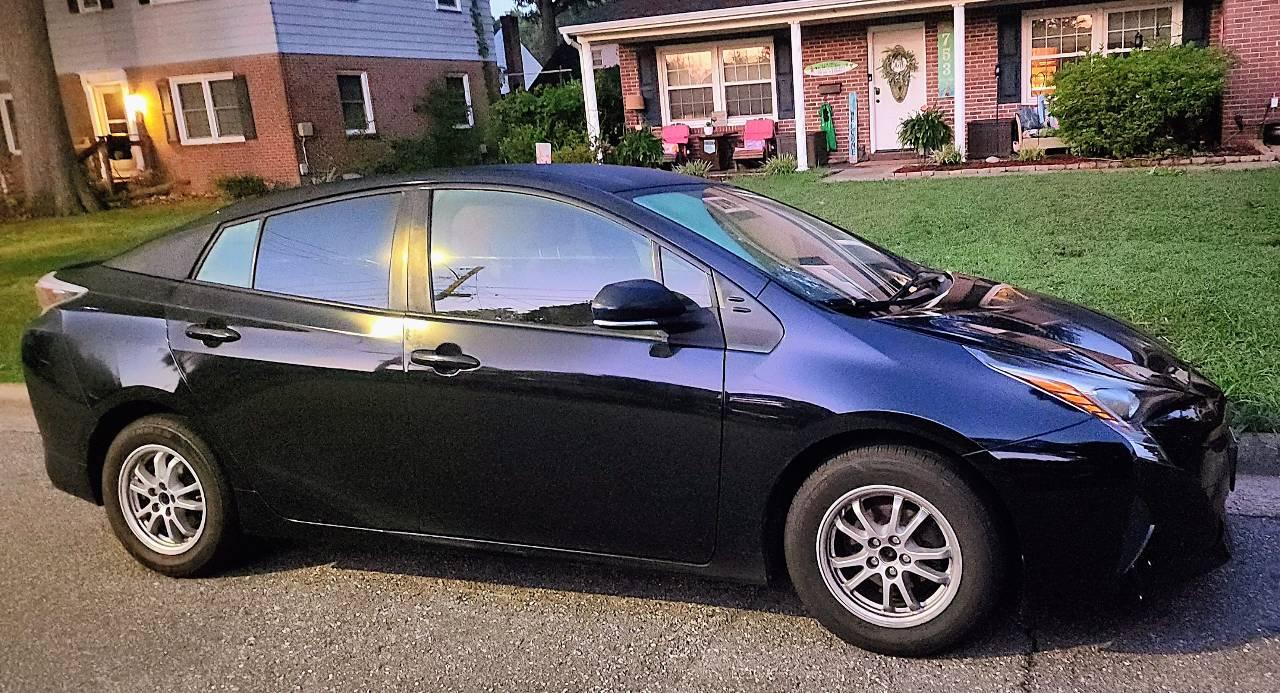 Toyota Prius 2016 in Newport News, VA
