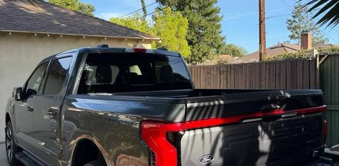 Ford F-150 Lightning 2024