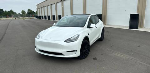 Tesla Model Y 2022