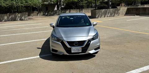 Nissan Versa 2021