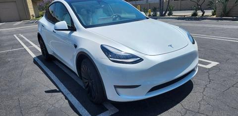 Tesla Model Y 2023