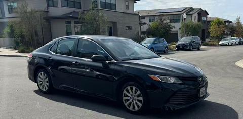 Toyota Camry 2018