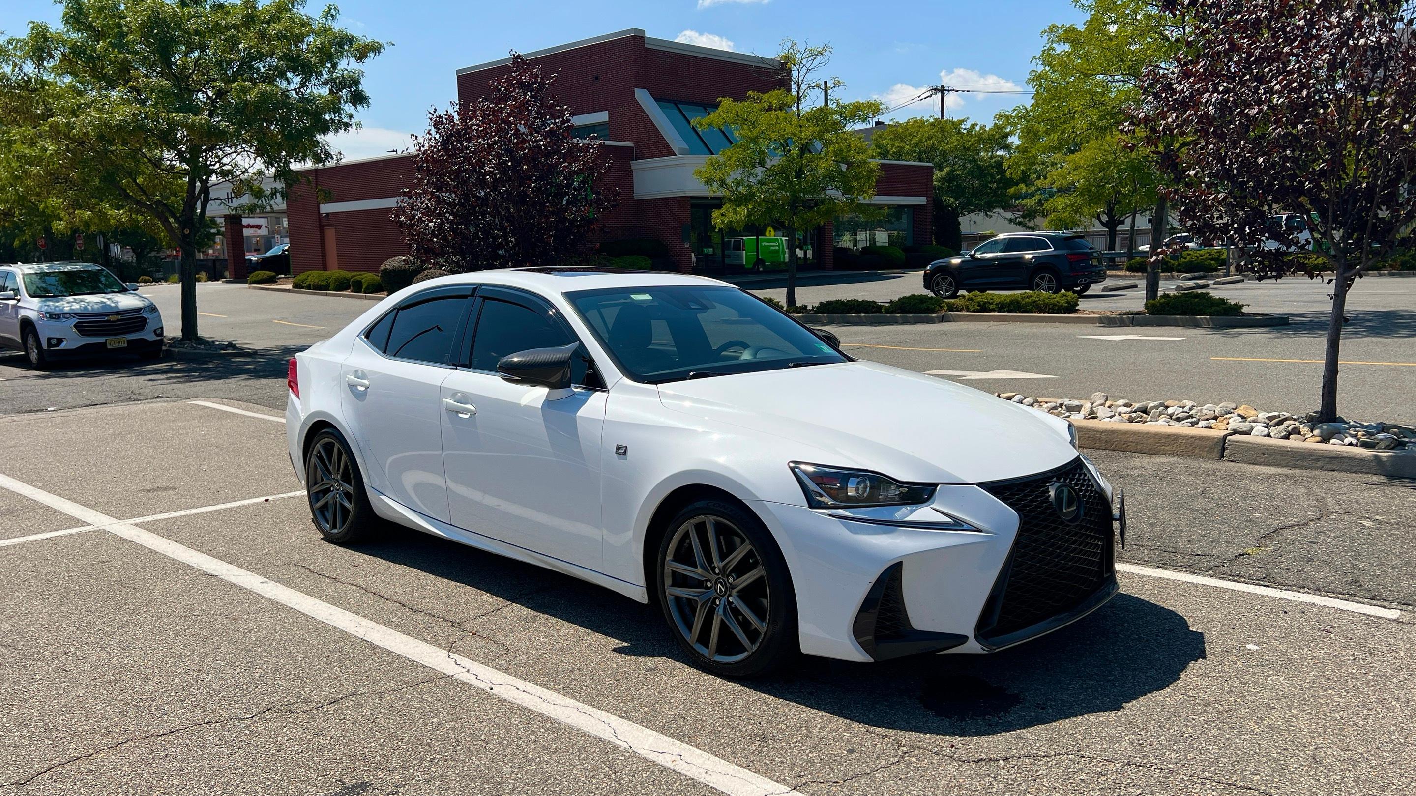 Lexus IS 2018 in Woodside, NY
