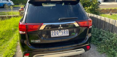 Mitsubishi OUTLANDER 2019