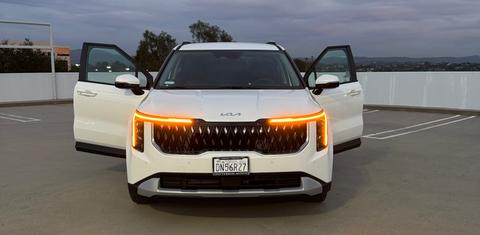 Kia Carnival Hybrid 2026