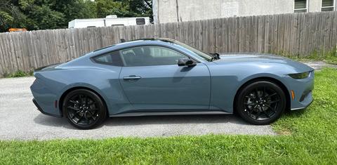 Ford Mustang 2025