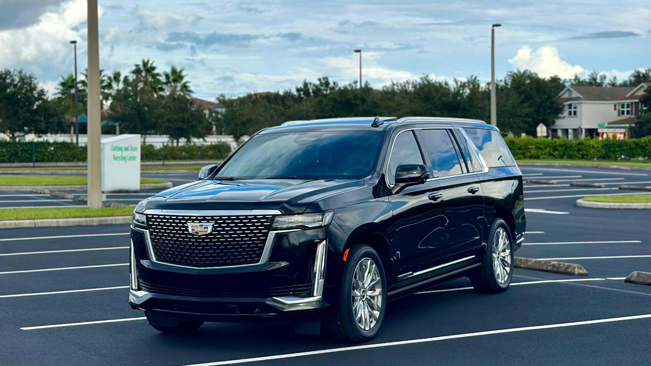 Cadillac Escalade ESV 2023 in Orlando, FL