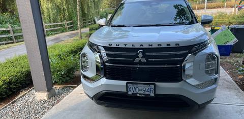 Mitsubishi Outlander 2025