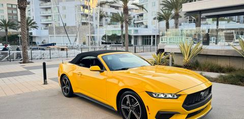 Ford Mustang 2024
