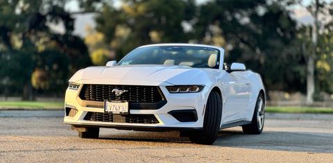 Ford Mustang 2024