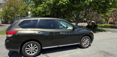 Nissan Pathfinder 2015