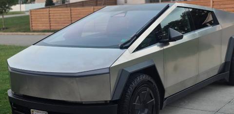 Tesla Cybertruck 2024