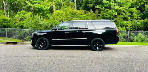 Cadillac Escalade ESV 2020