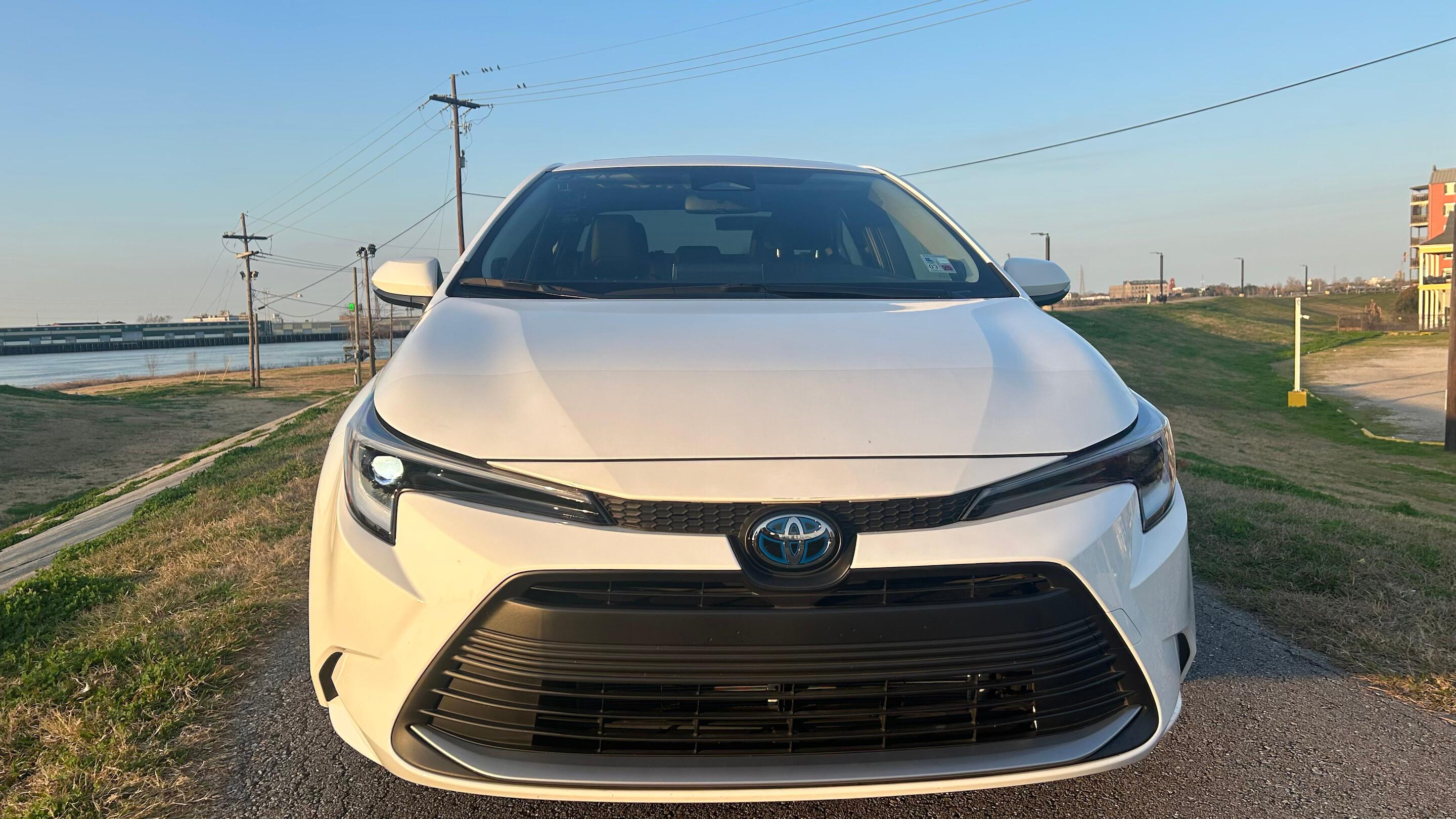 Toyota Corolla Hybrid 2024 in Gretna, LA