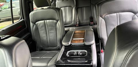 Jeep Grand Wagoneer 2023