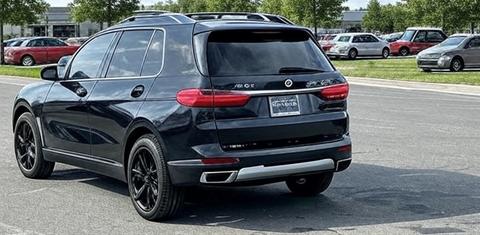 BMW X7 2021
