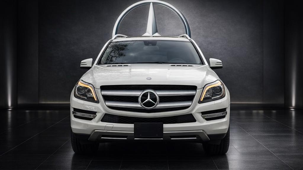 Mercedes-Benz GL-Class 2013 in Oswego, IL