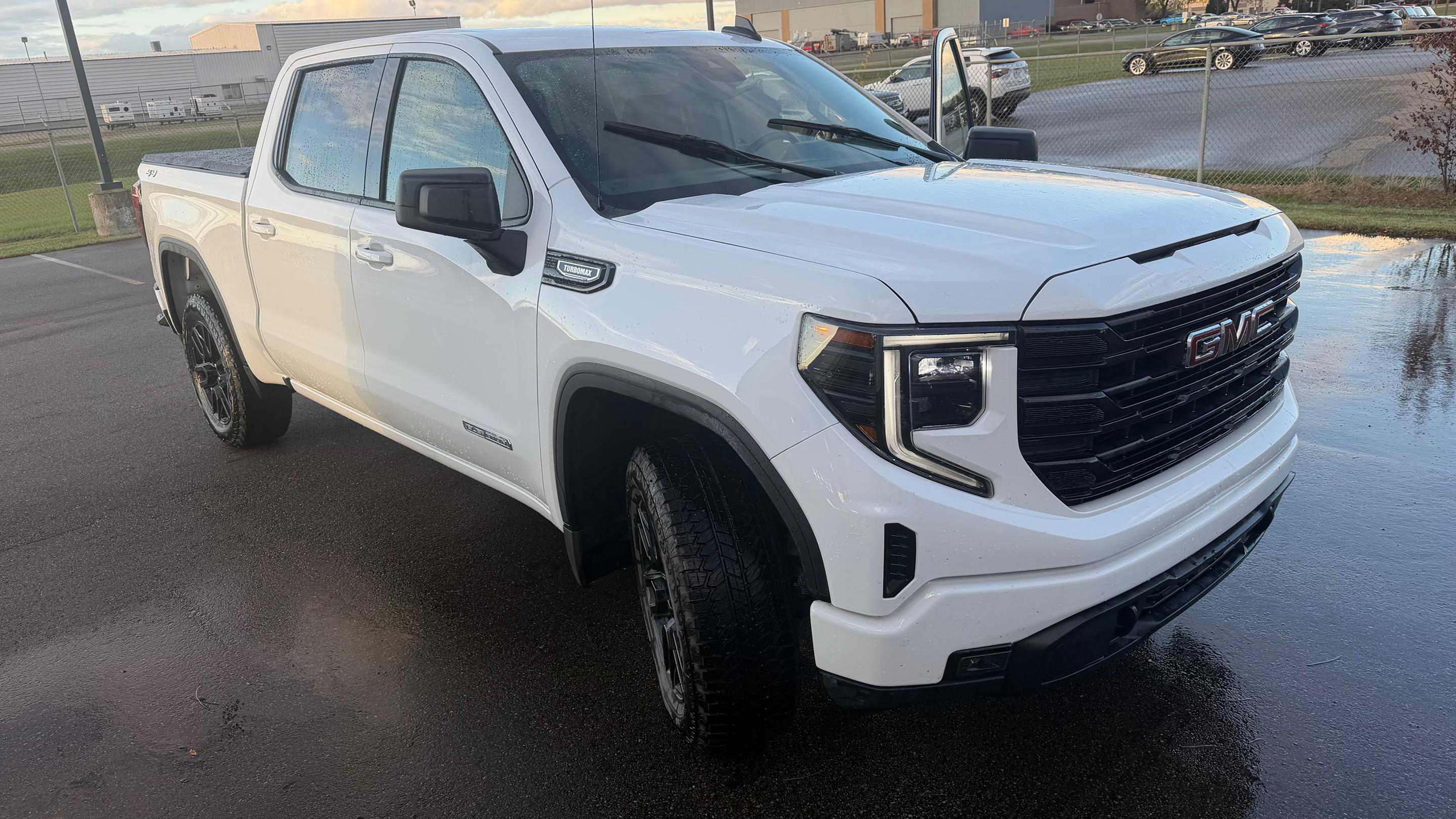 GMC Sierra 1500 2025 in 