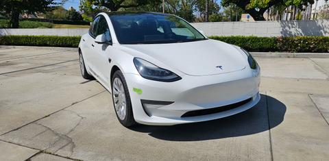 Tesla Model 3 2023