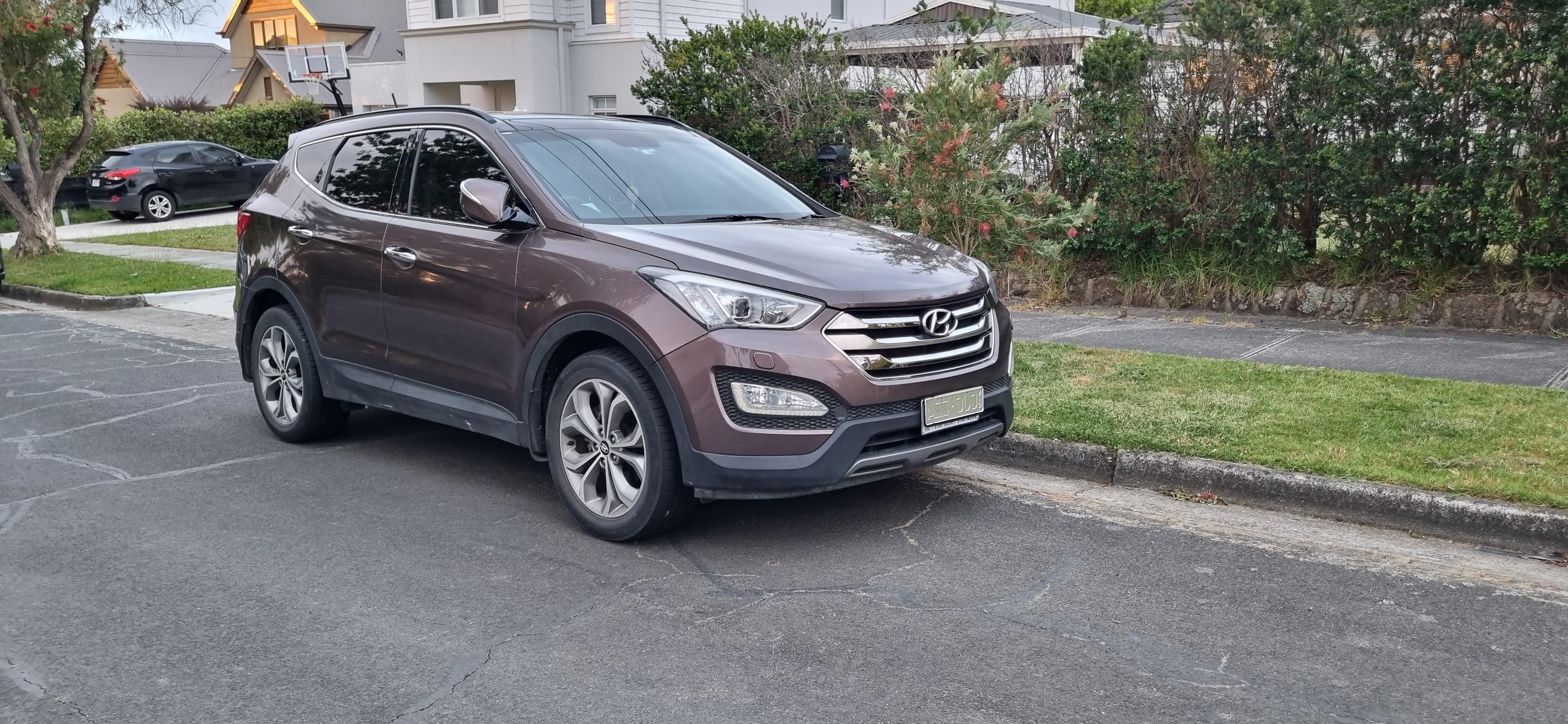 Hyundai SANTA FE 2013 in 