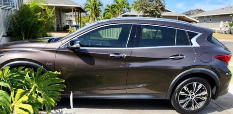 INFINITI QX30 2017