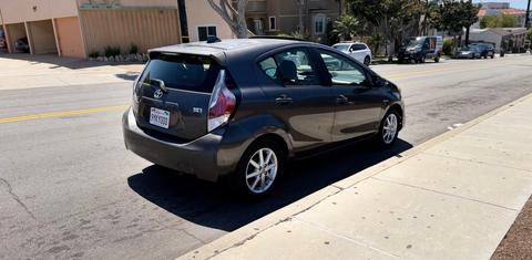 Toyota Prius c 2015