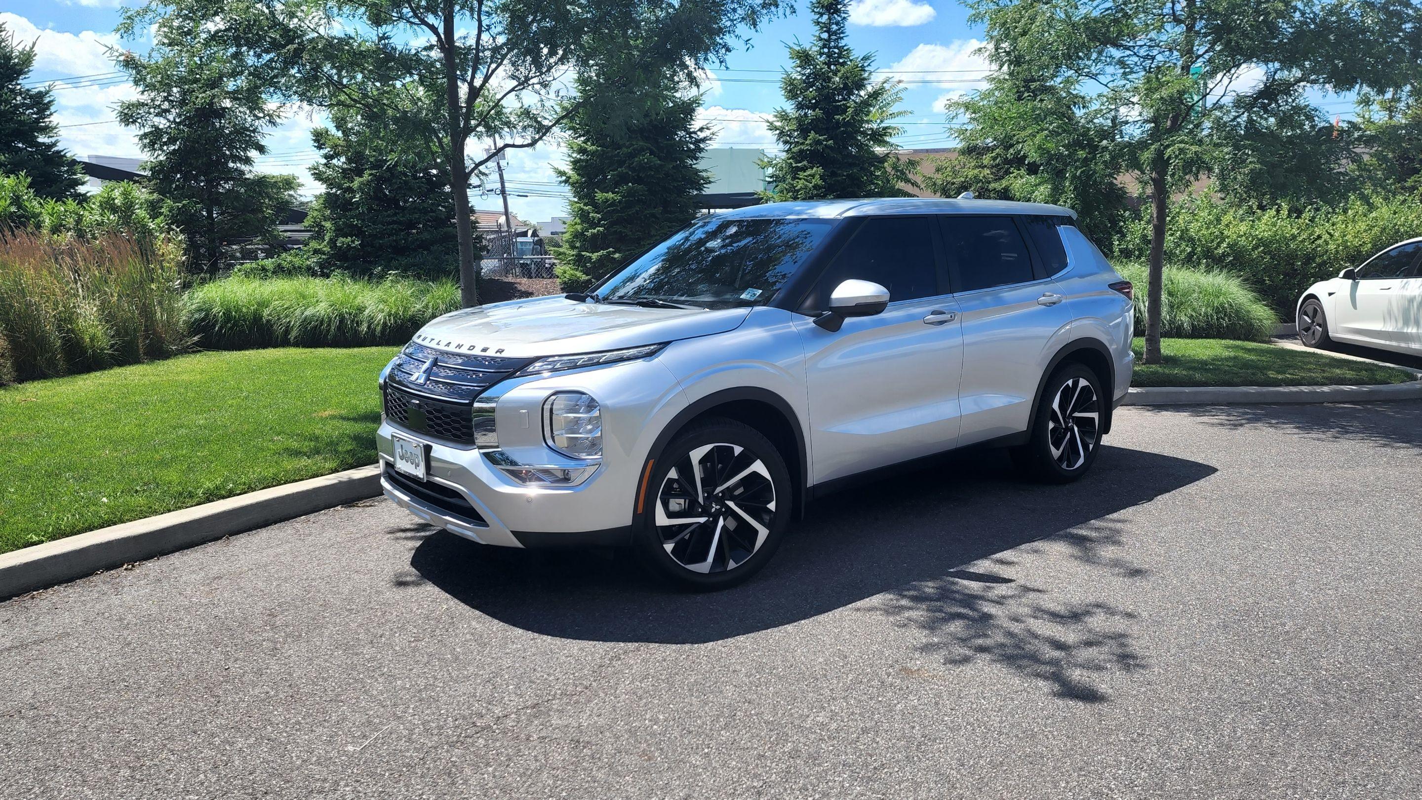 Mitsubishi Outlander 2024 in Jersey City, NJ