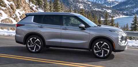 Mitsubishi Outlander 2023