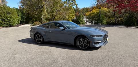 Ford Mustang 2025