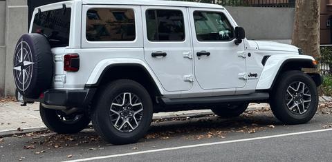 Jeep Wrangler 2025
