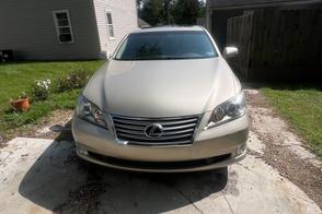 Lexus ES car